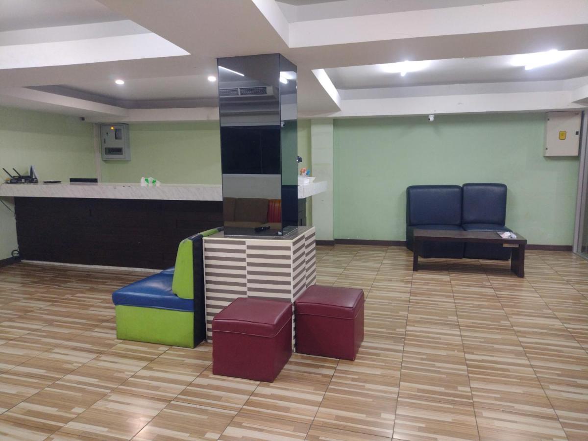 Friendly Hostel - Dmk Airport เฟรนด์ลี่ โฮสเทล ดอนเมือง Bangkok Exterior foto