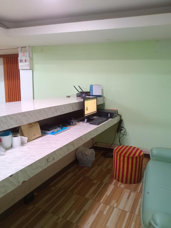 Friendly Hostel - Dmk Airport เฟรนด์ลี่ โฮสเทล ดอนเมือง Bangkok Exterior foto